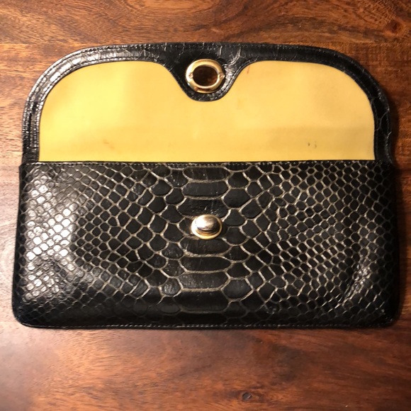 Hobo leather snakeskin clutch/wallet/cardholder - Picture 5 of 10